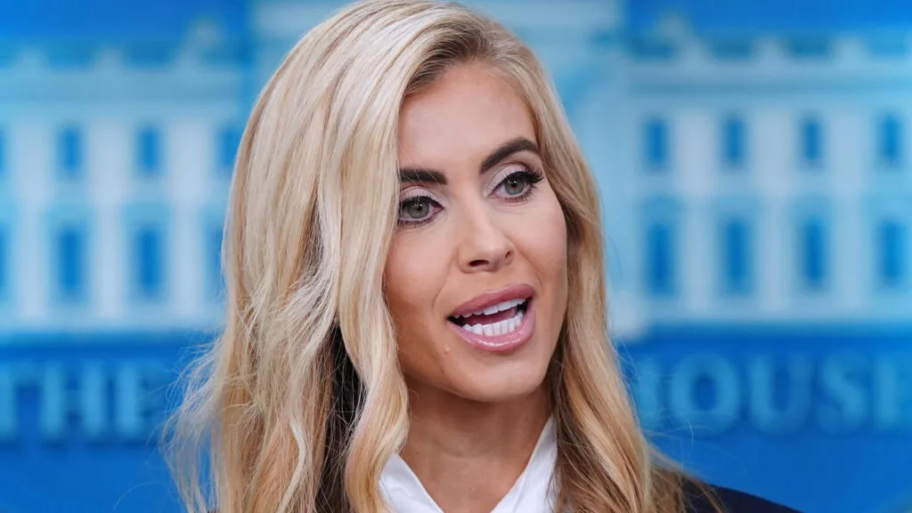 États-Unis: Katie Zacharia, la nouvelle porte-parole de Trump, poussée vers la sortie après cinq jours