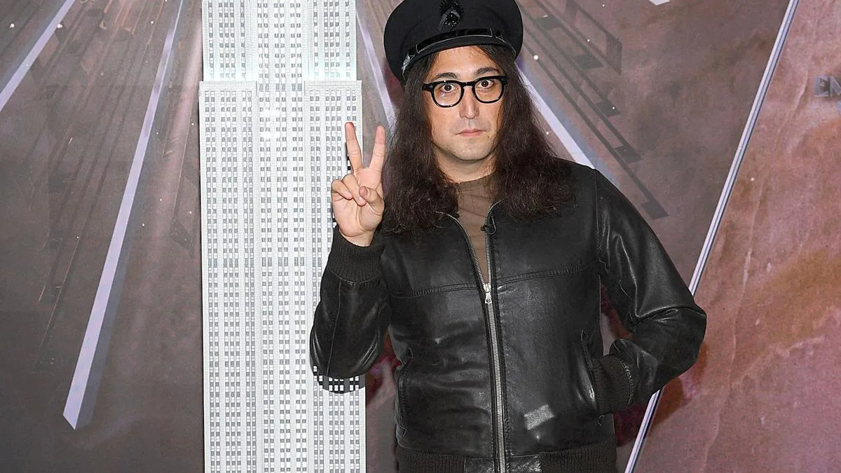 Sean Ono Lennon becomes father for the first time