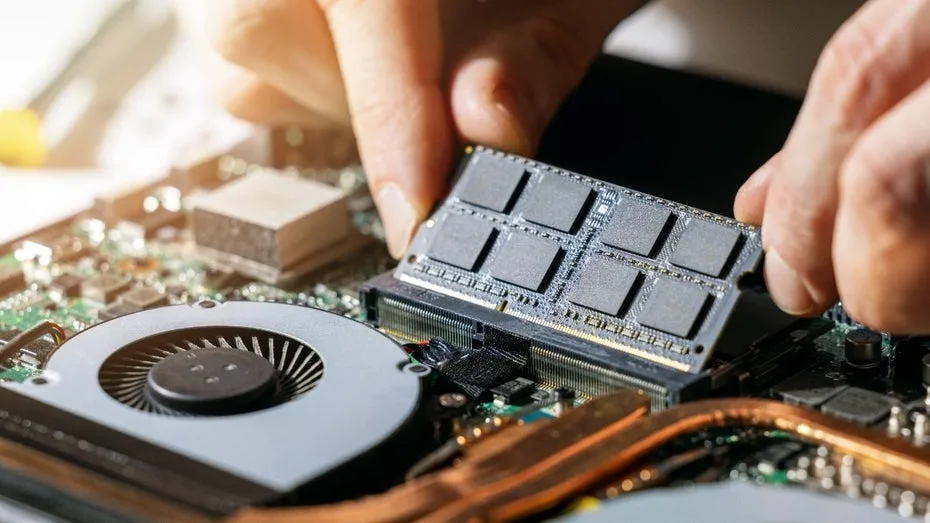 "Reparatur" in den USA: Kunde schickt Laptop mit 64 Gigabyte RAM ein – und bekommt nur die Hälfte wieder