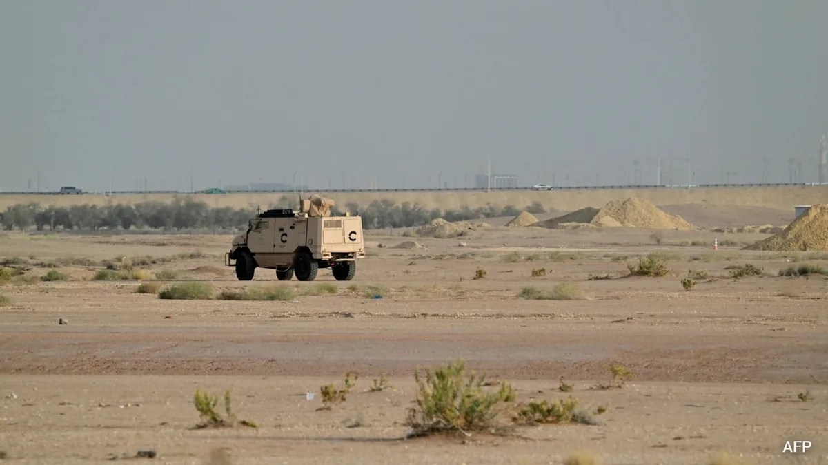 Fresh Strikes Hit Riyadh Airport Day After 12 Killed, Houthis Claim Attacks