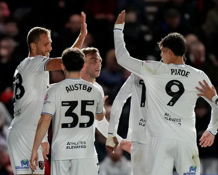 Championship roundup: Soucek doubles up as West Ham hit nine-man Lincoln for six