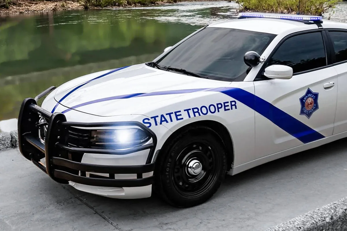 Arkansas trooper threw teen down and punched her in face during traffic stop, lawsuit says