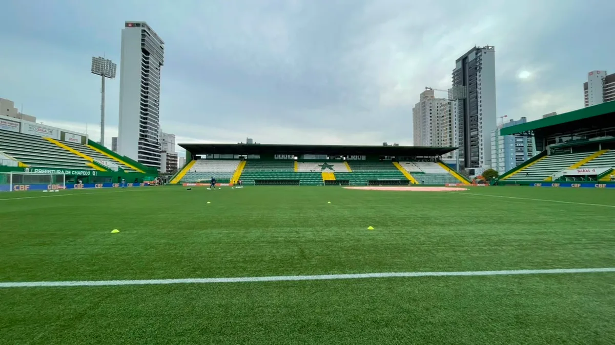 Chapecoense x Bahia: onde assistir ao vivo, horário e escalações