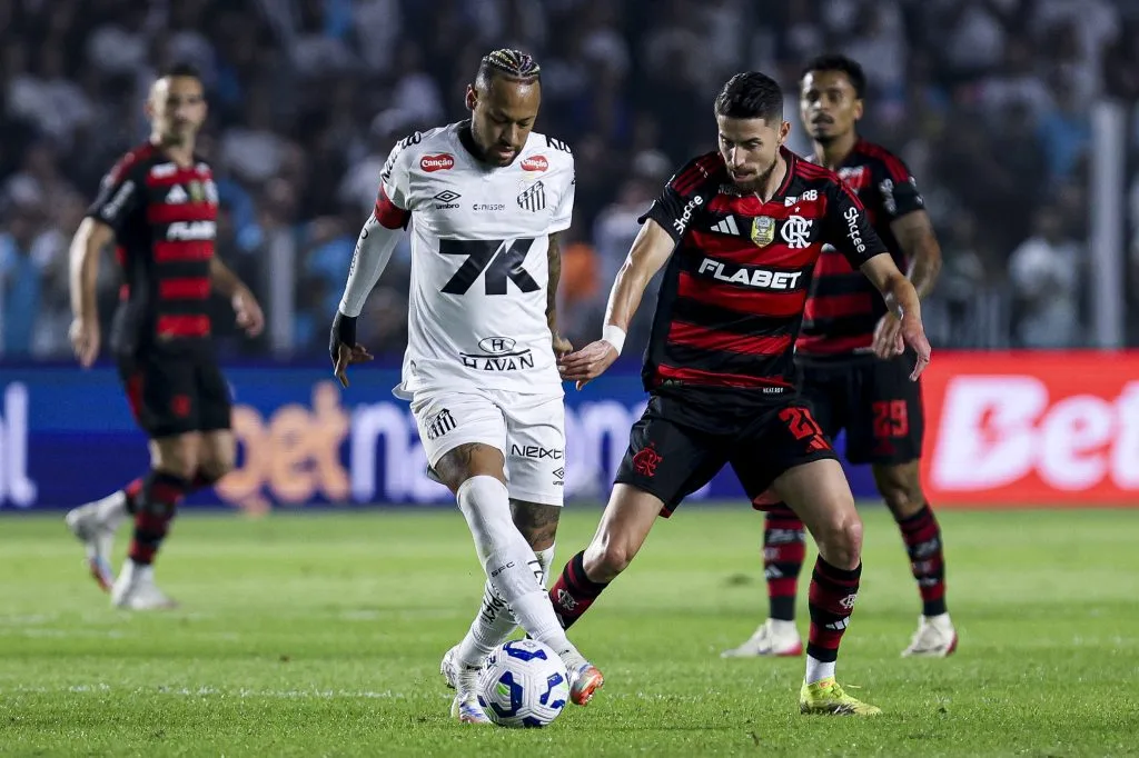 Após vitória do Santos no Maracanã, Neymar revela que esteve próximo de assinar com clube carioca