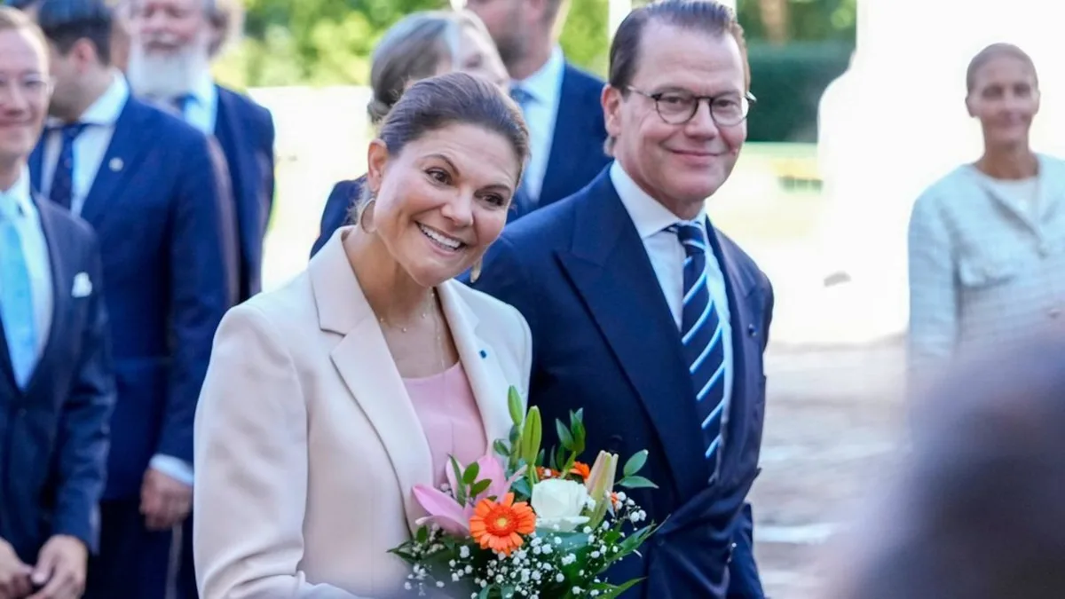 Kronprinzessin Victoria und Prinz Daniel: Jubelnder Empfang im finnischen Vaasa