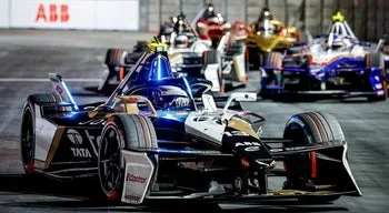 Félix da Costa ajuda Jaguar a conquistar Mundial de equipas na Fórmula E