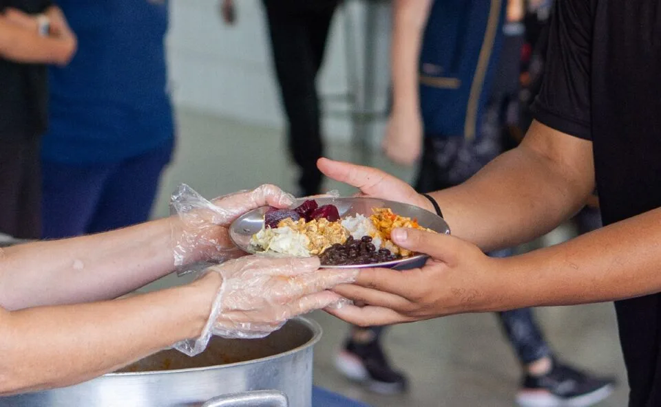 Merenda inclusiva: escolas da rede estadual do Paraná terão refeições especiais para 1,3 mil estudantes