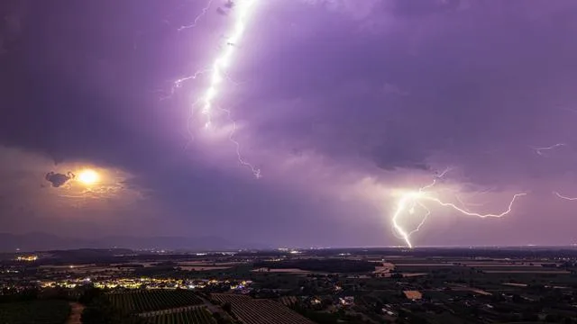 Unwetter: Unwetterwarnung für Regierungsbezirk Freiburg