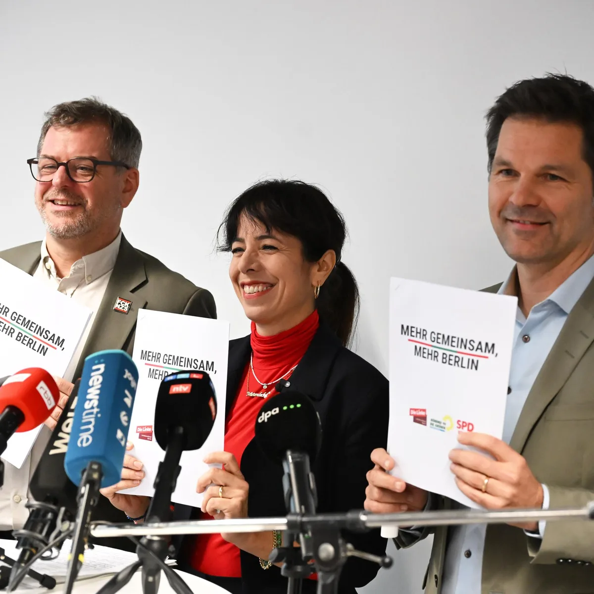 Regierungsbildung in Berlin - Grüne und SPD stimmen über Koalitionsverhandlungen ab
