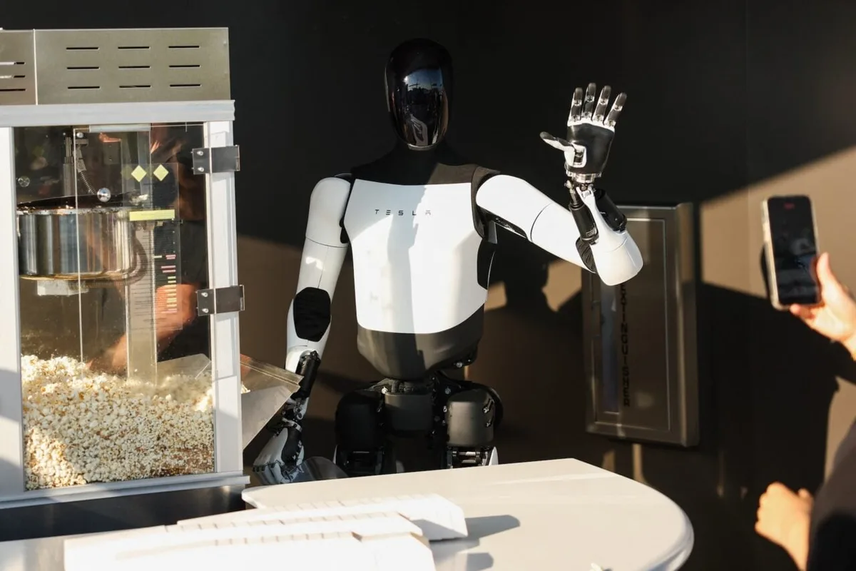 Elon Musk: No One Gets Free Bread Until I Have Replaced Every Worker With a Robot