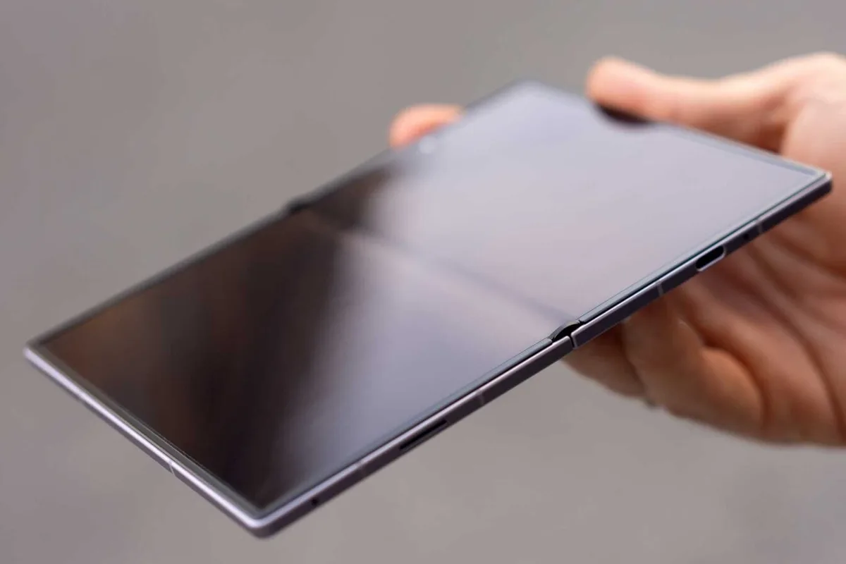 Le Galaxy Z Fold 8 cartonne : Samsung est obligé de piocher dans les pièces de ses autres smartphones