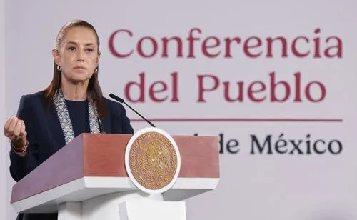 Sheinbaum niega protección al Ejército en caso Ayotzinapa; “no se encubre a nadie”, afirma