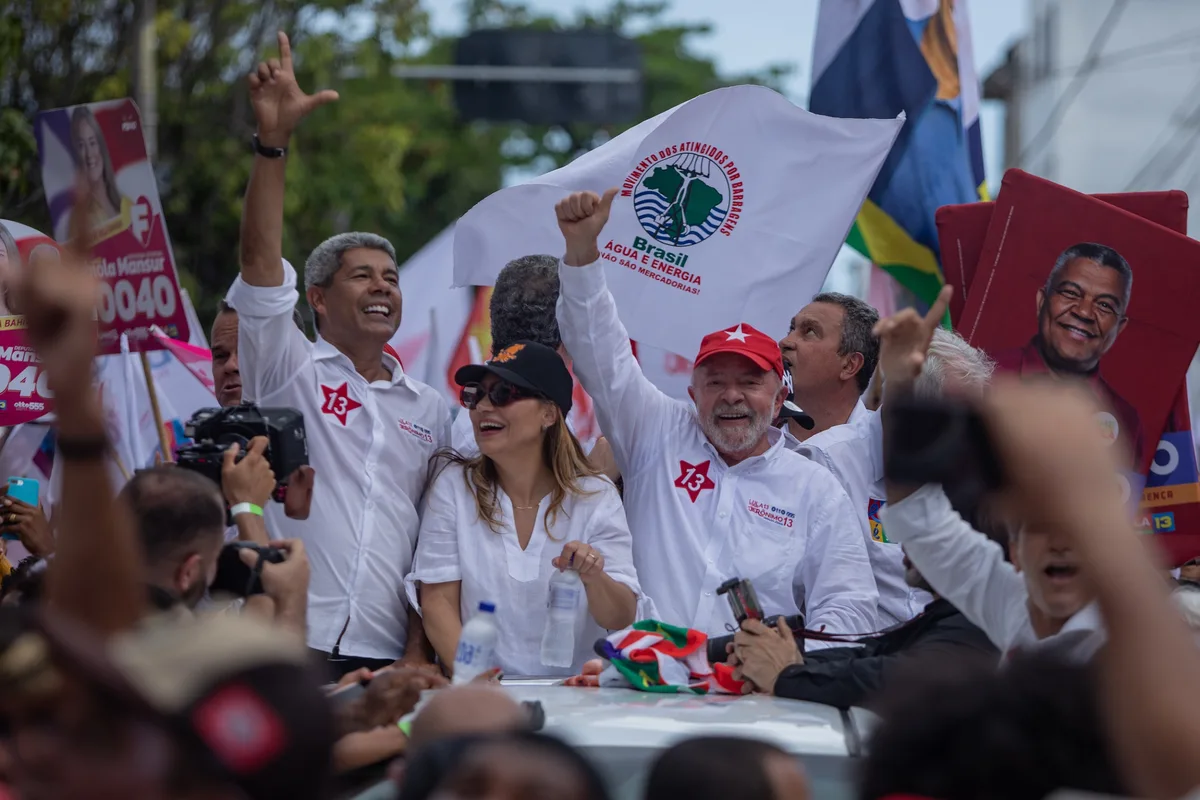 Lula confirma ato de campanha em Feira de Santana na próxima semana