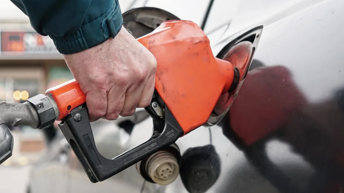 Alberta to pause provincial gasoline tax as of Oct. 1