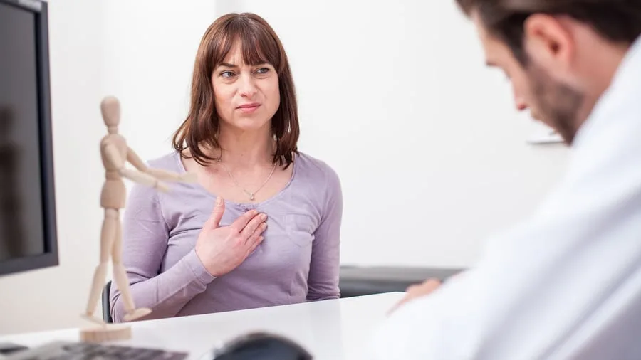 Ätzendes Sodbrennen: Reflux: Worauf kann ich bei meiner Ernährung achten?