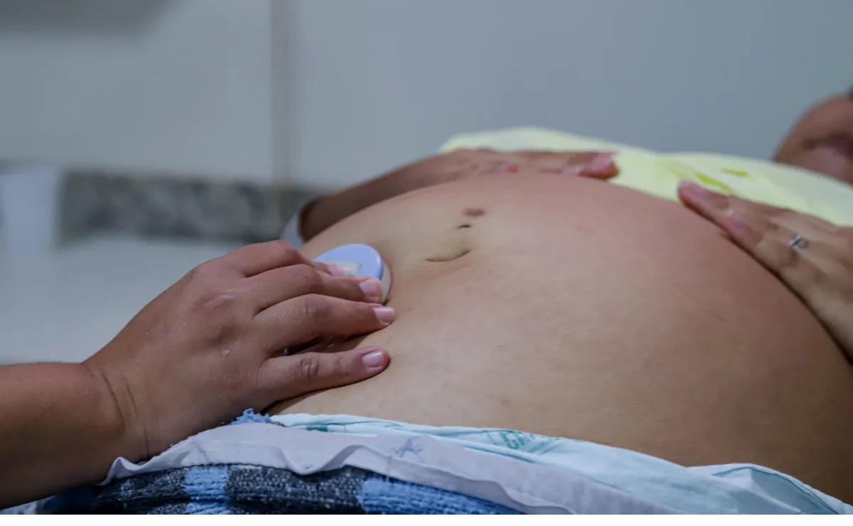 Barriga crescendo, equilíbrio mudando: bombeiros alertam para cuidados importantes durante a gravidez