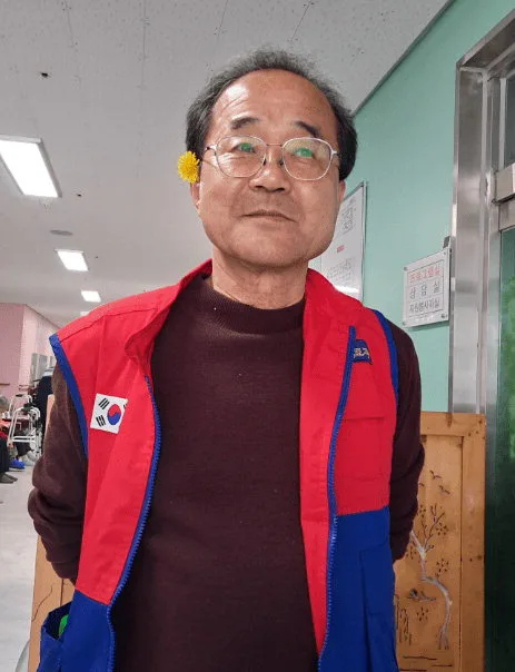정년 전 숨진 무극중 김종필 교사 유족, 발전기금 1600만원 기탁