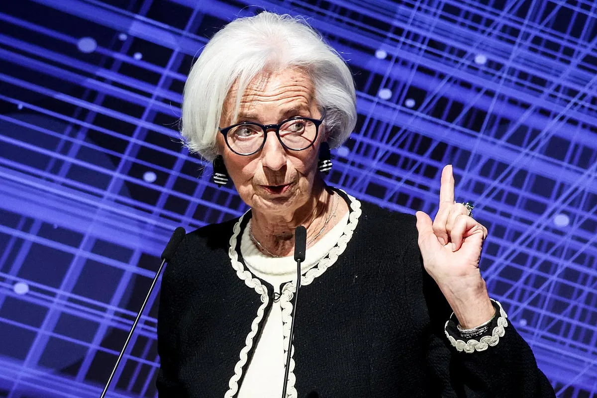 BCE alerta que modelo de crescimento europeu está “corroído” e pede aposta na IA