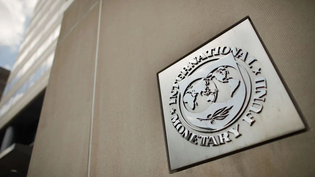 Economia da América Latina desacelera e deve registrar inflação acima de 4%, aponta FMI