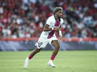 Mercato PSG. Après Bradley Barcola, Paris réalise une nouvelle grosse vente avec Ibrahim Mbaye vers Aston Villa
