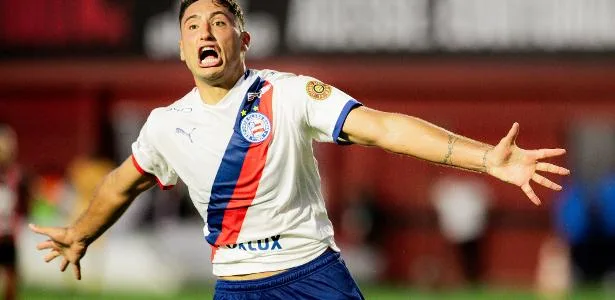 Bahia bate Vitória fora de casa e quebra jejum após 5 empates seguidos