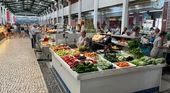 Taxa de inflação subiu em agosto para 3,3%. Crescimento da Economia acelerou 2,5%