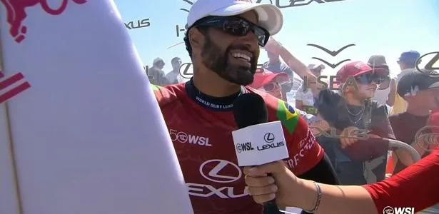 WSL: Ítalo Ferreira e Yago Dora vencem e avançam na etapa de Trestles