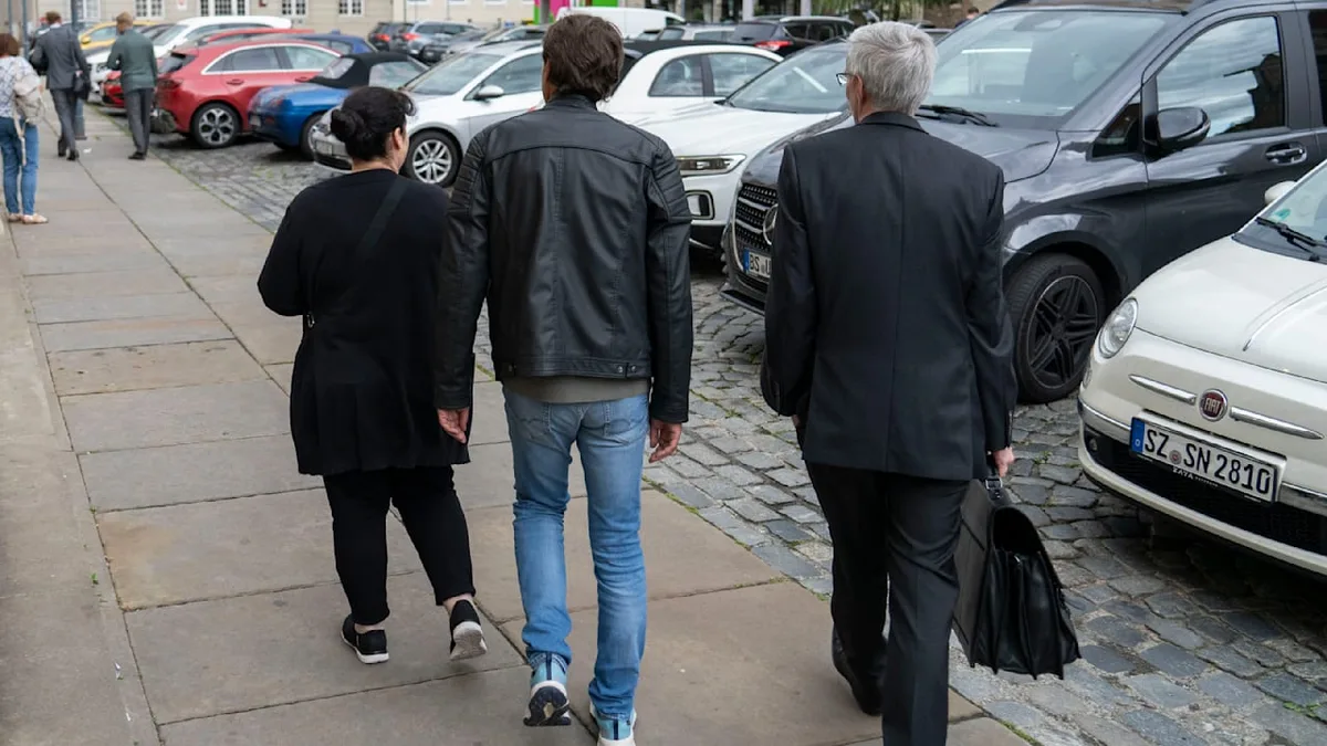 Tochter brachte Eltern unschuldig in Haft - Mutter: „Gefängnis wünsche ich niemandem“