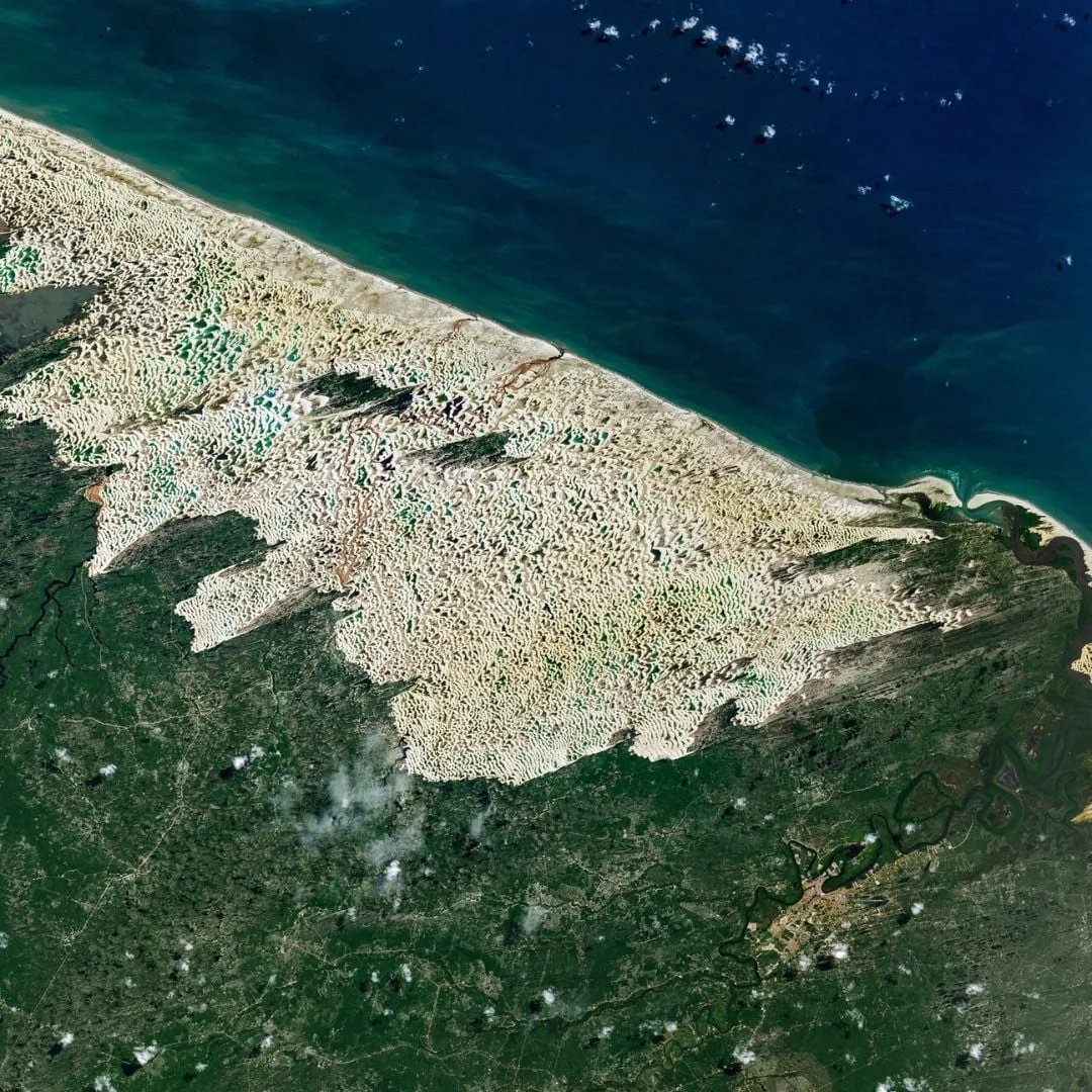 Nasa mostra “deserto feito de água” dos Lençóis Maranhenses
