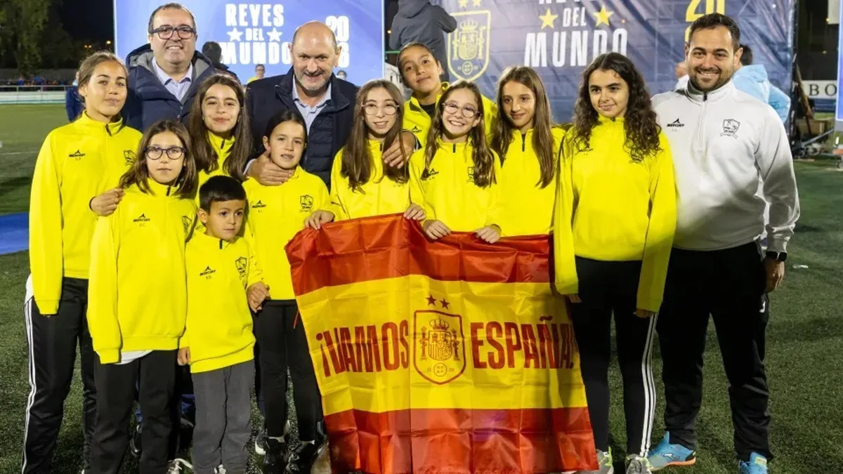 Rafael Louzán inaugura este lunes en Zaragoza la exposición 'Reyes del Mundo'