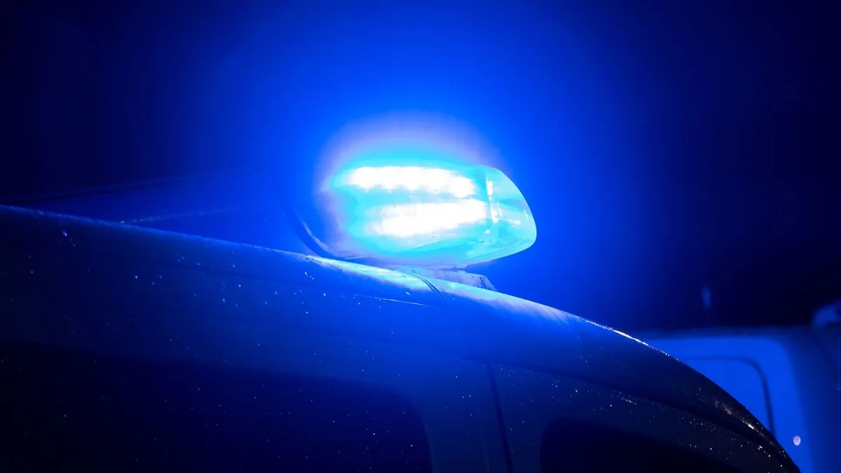 Verkehrsunfall: Elfjähriger auf Fahrrad von Auto erfasst – schwer verletzt
