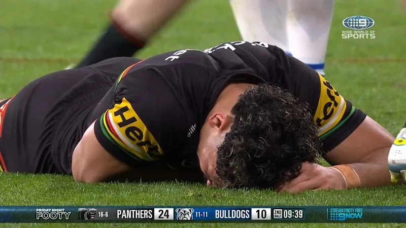 Tago stays down with injury