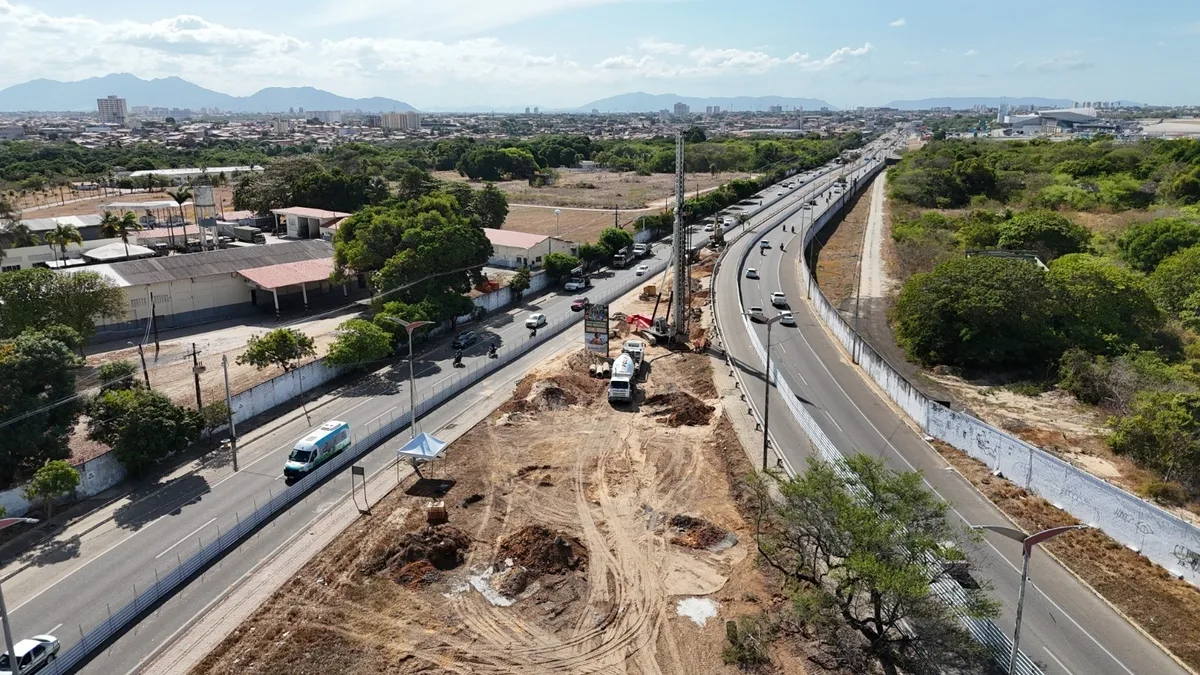 Cruzamento será interditado nesta terça (15) para obras do VLT Aeroporto-Castelão; veja mudanças no trânsito e nas linhas de ônibus