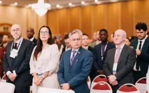 Venezuela participa en cumbre energética de Namibia