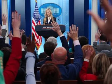 New White House press secretary's debut: Brief, limited questions and some harsh reviews