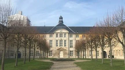 Condamné pour diffusion d'images pédopornographiques, un maire de Seine-Maritime envoie sa lettre de démission à la préfecture