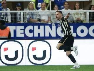 VIDÉO. Le bijou de Branco van den Boomen qui a idéalement lancé Angers Sco à Auxerre