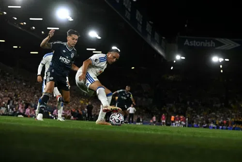 Leeds thump Newcastle to go third in the Premier League