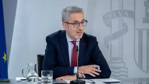 Hacienda cifra en 85.000 millones de euros el coste del primer recorte anticipado por Vox para "cargarse el IRPF"