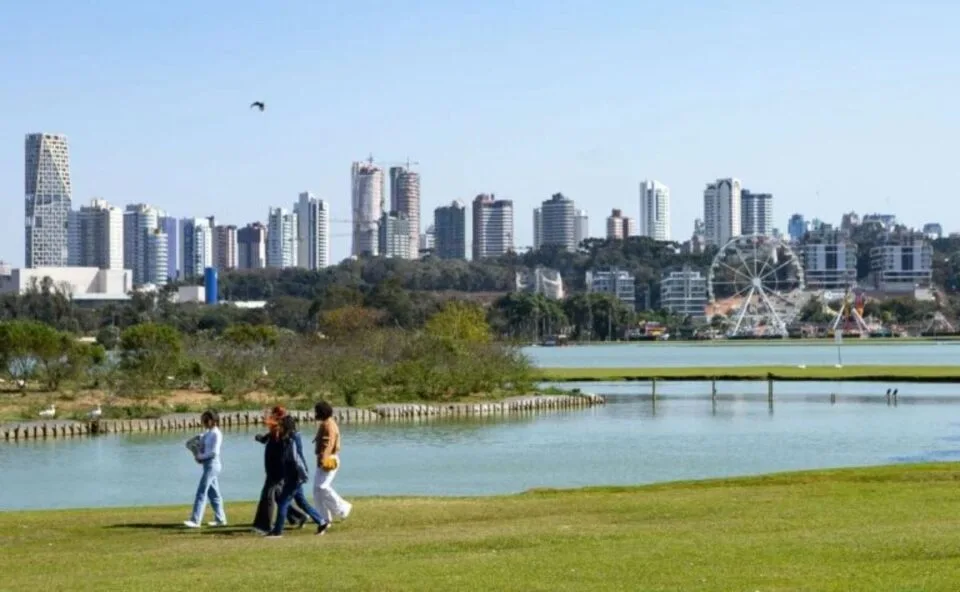 Após dias de calor, Curitiba terá queda na temperatura e termômetros podem chegar a 10ºC; veja previsão do tempo