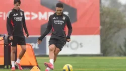 Novidade no Benfica: Alexander Bah intergrado na preparação para o Milan