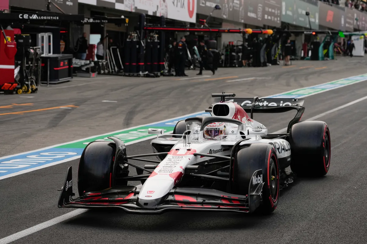 F1: Verstappen abandona Grande Prémio dos Países Baixos após acidente na primeira volta