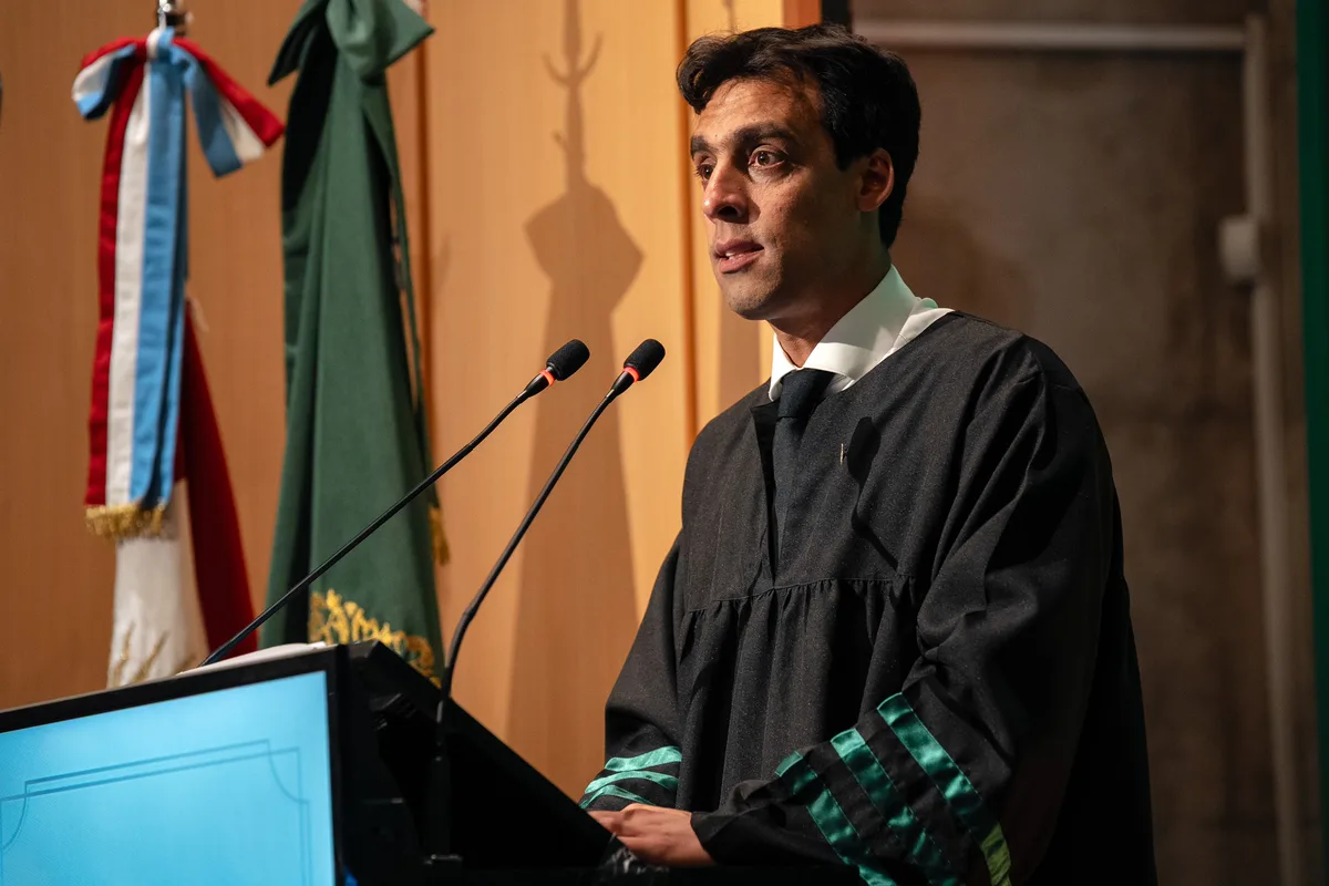 “Pérdida de agencia humana”: los desafíos de la educación frente a la IA, según el rector de la Universidad Siglo 21