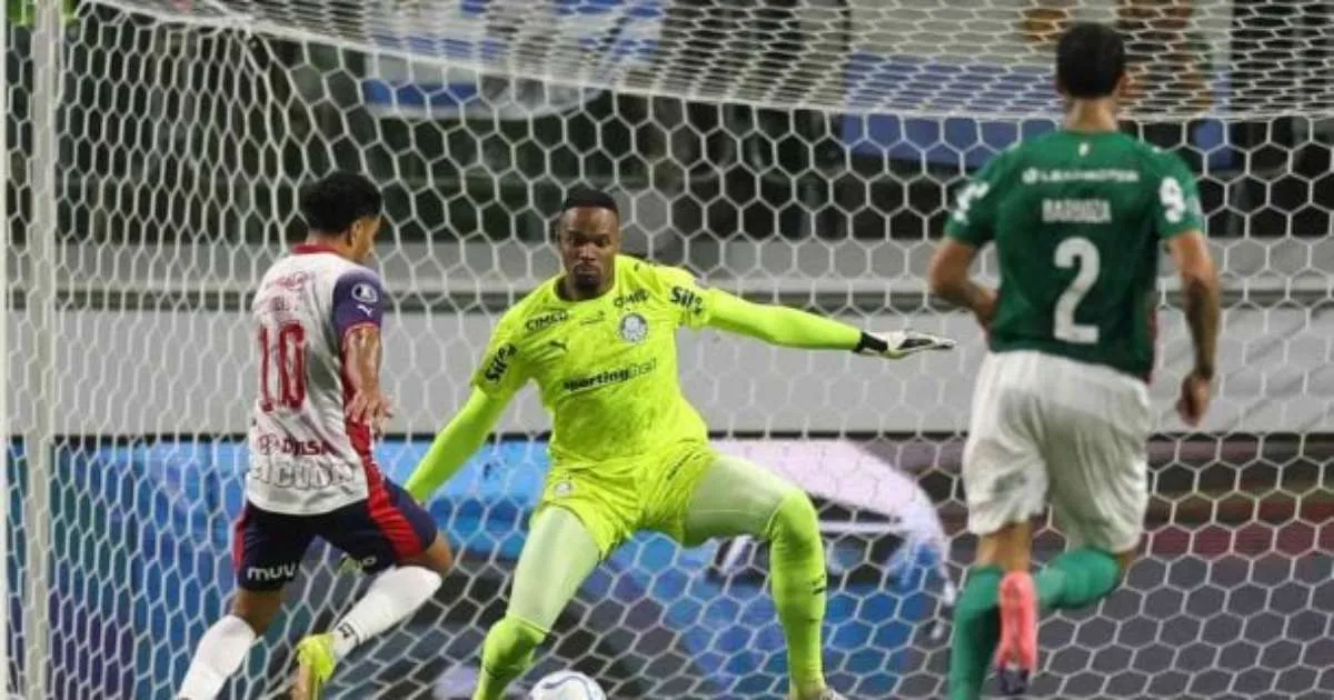 Carlos Miguel não se abala e prevê Palmeiras nas quartas da Libertadores