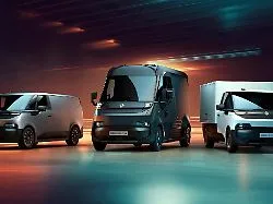 Wendekreis wie ein Kleinwagen: Neuer Renault Trafic E-Tech wird innovativ, komfortabel und lautlos