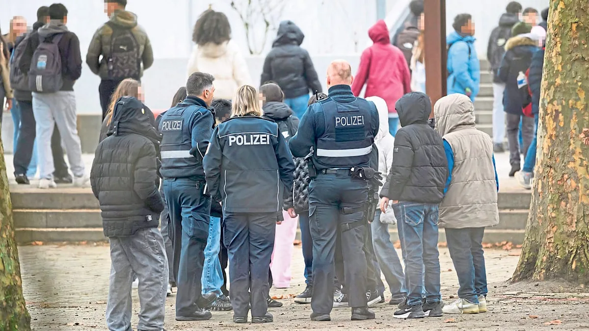 Deutschlands gefährlichste Schule - Gewalt-Schule außer Kontrolle: 17 Lehrer krank, Direktor gefeuert
