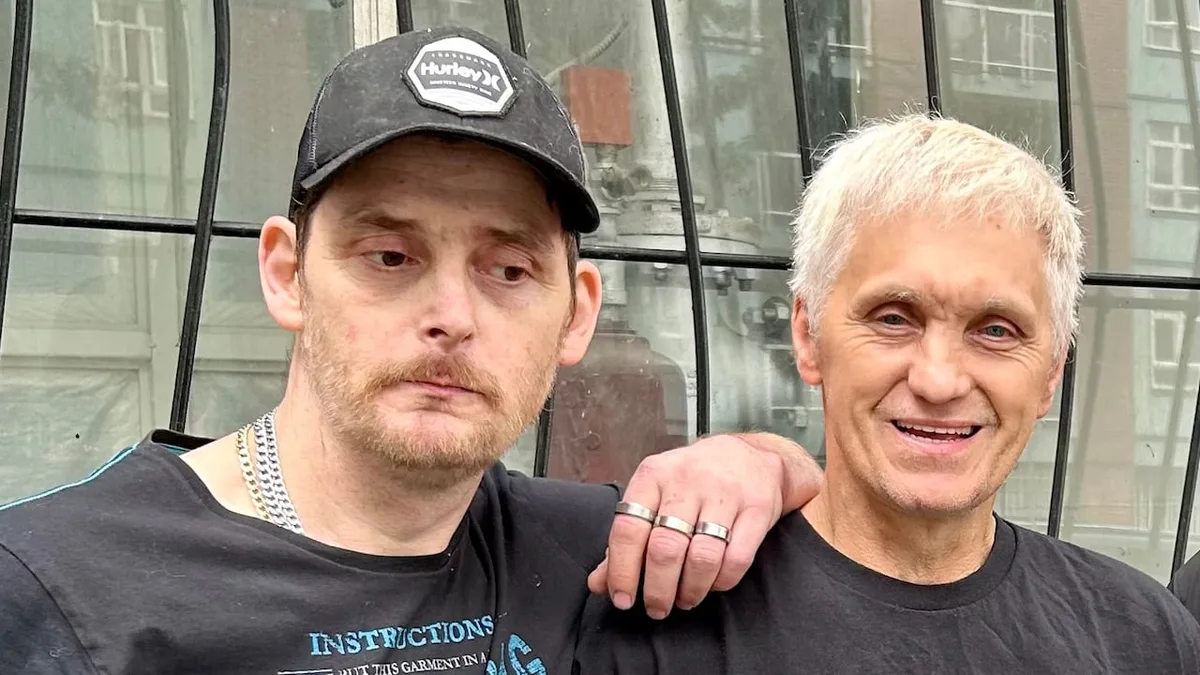 Tenants in Vancouver's Downtown Eastside are working to make their buildings safer during heat waves