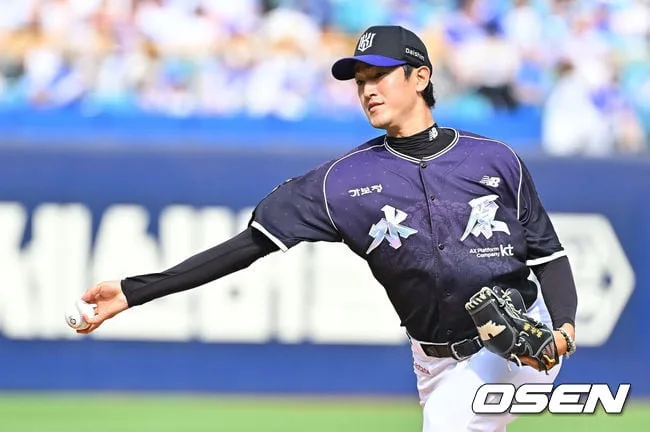 ‘완봉승 고영표+타율 .413 최원준’ KT 듀오, 9~10월 쉘힐릭스플레이어 싹쓸이
