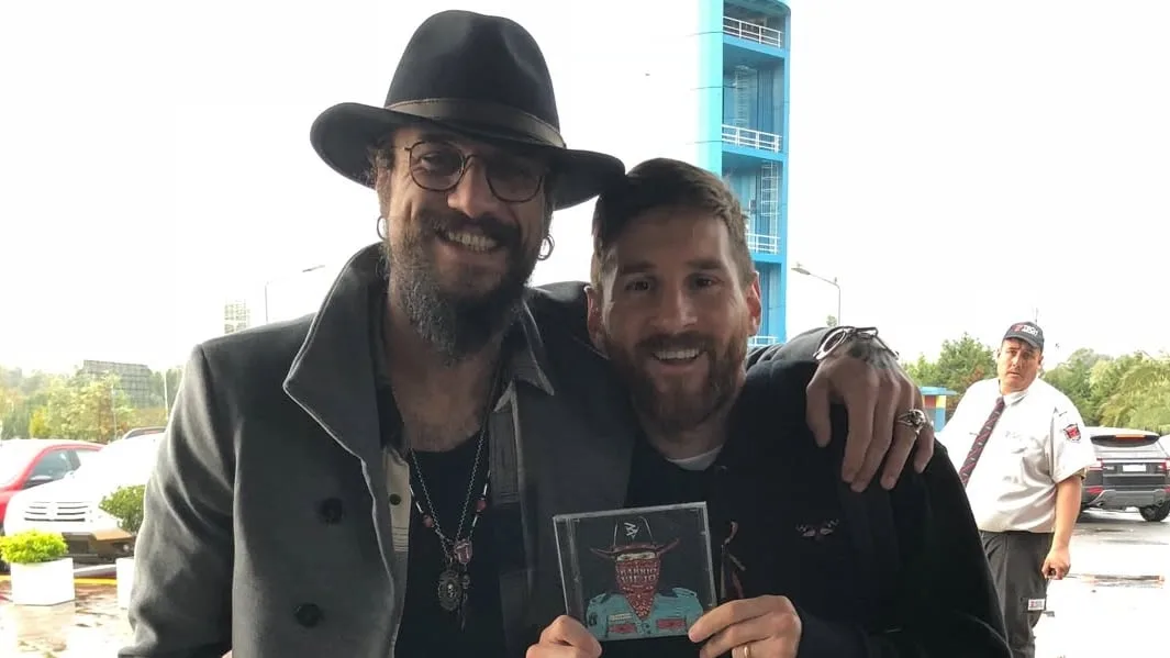 El mensaje de Daniel Osvaldo para Messi desde su internación: “Te voy a extrañar”