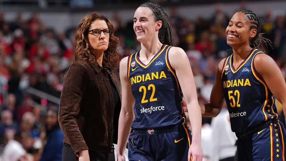 Caitlin Clark, Indiana Fever drop statement win on top-seeded Lynx in final home game